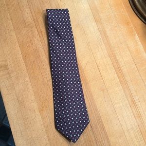 Burberry’s All Silk Men’s Neck Tie